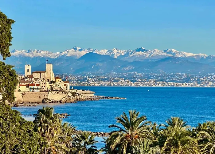 Centre-ville, 2 Bedrooms 6 Pers, Climatisation شقة أنتيب