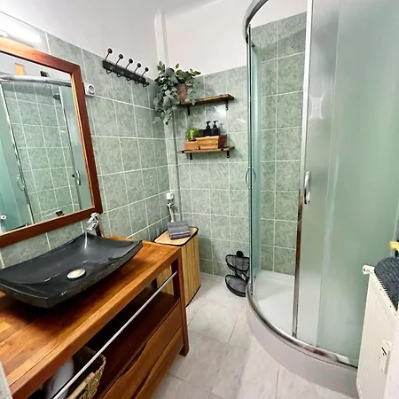 아파트 Centre-ville, 2 Bedrooms 6 Pers, Climatisation