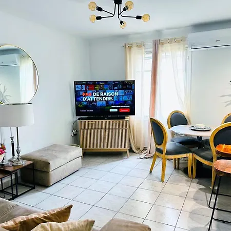 Centre-ville, 2 Bedrooms 6 Pers, Climatisation