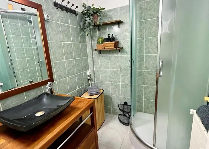 Daire Centre-ville, 2 Bedrooms 6 Pers, Climatisation